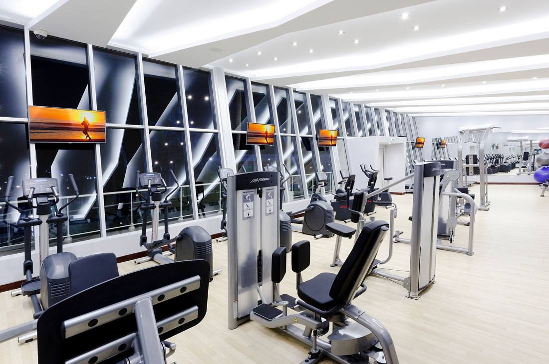 フィットネスセンターも完備