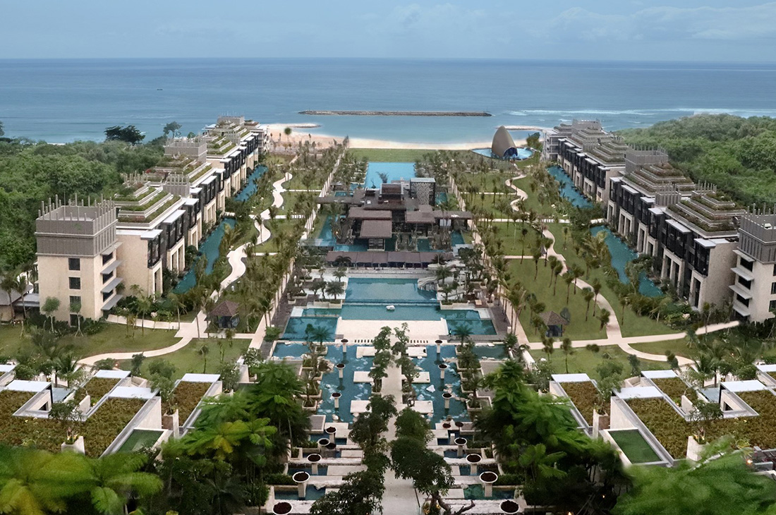 フロントを抜けた先の景色は圧巻の光景