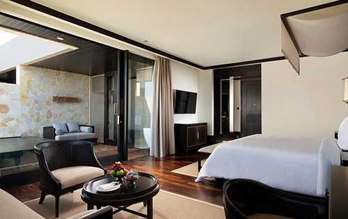 クリフプライベートプールジュニアスイート