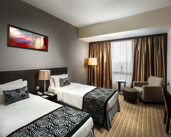 ペニンシュラ エクセルシオール