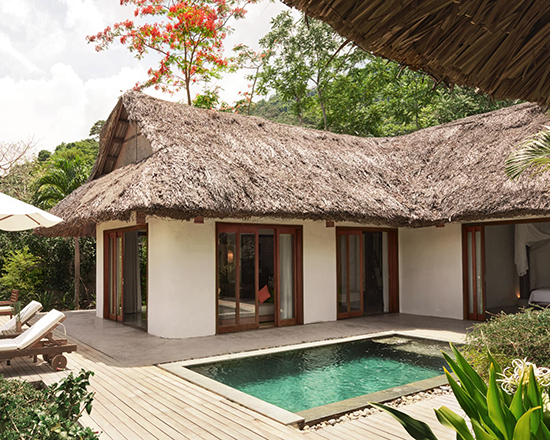 ラリア ニンヴァンベイ