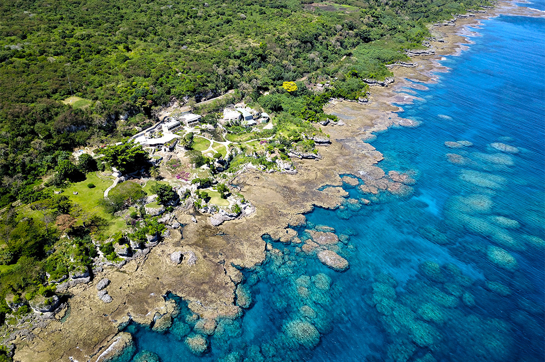リゾート全景空撮