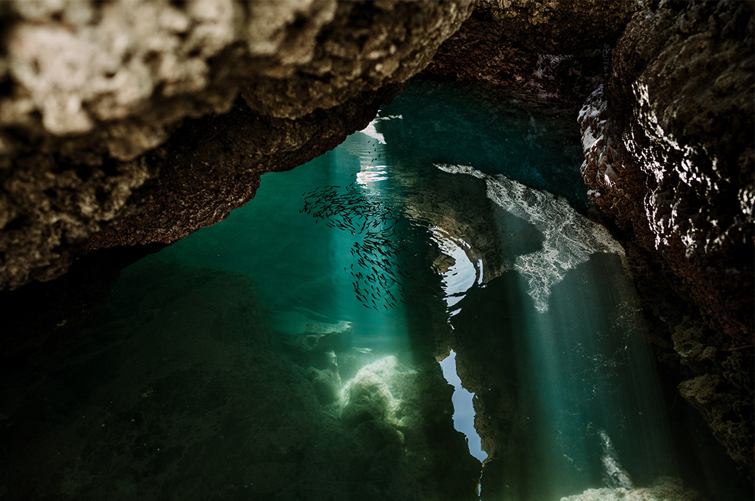 リゾート近くの天然洞窟